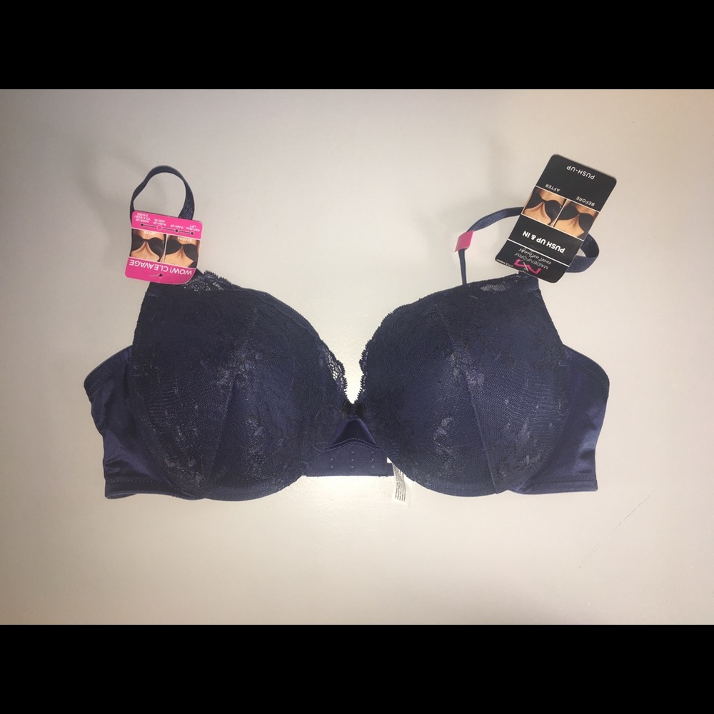 Navy blue Lacey push up bra NWT